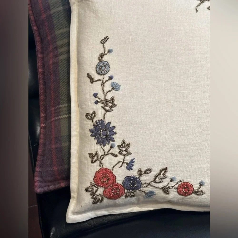 Ralph Lauren Home add touch